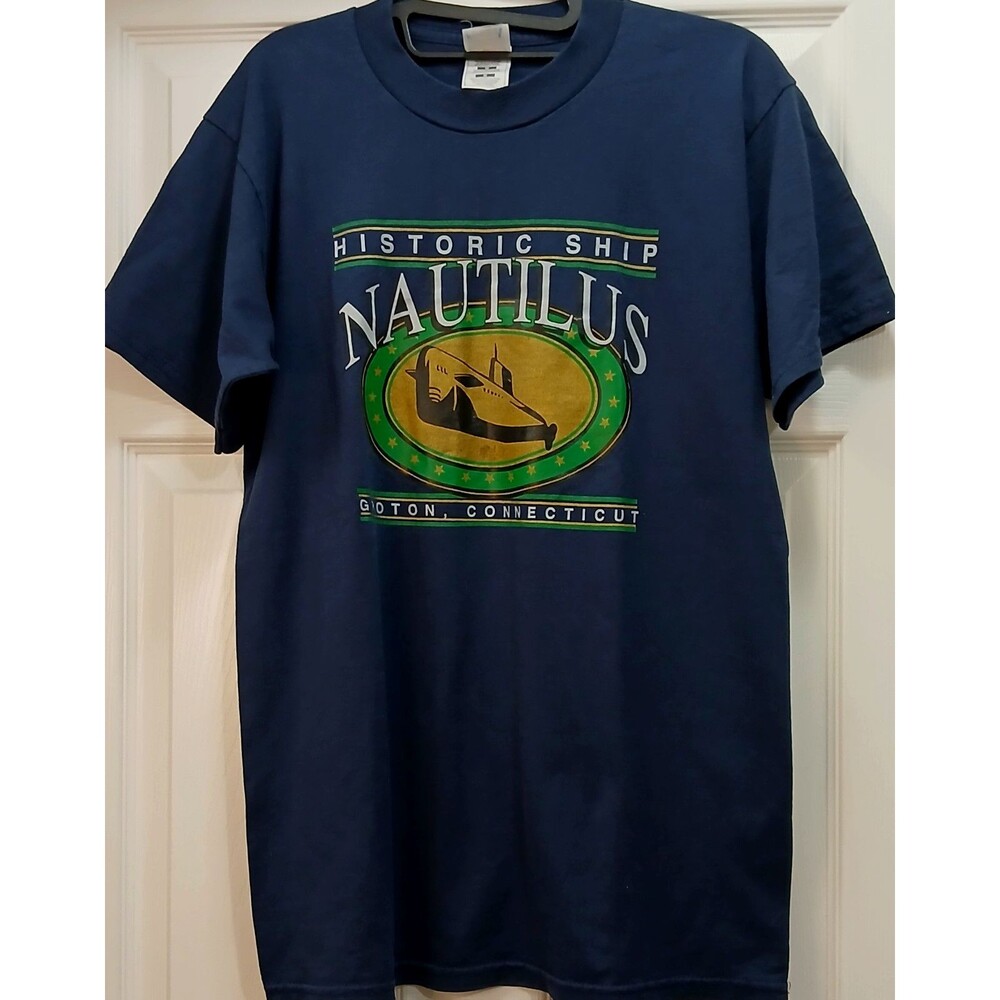 Vintage USS Nautilus Submarine T Shirt Mens M Single Stitch Navy Military USA